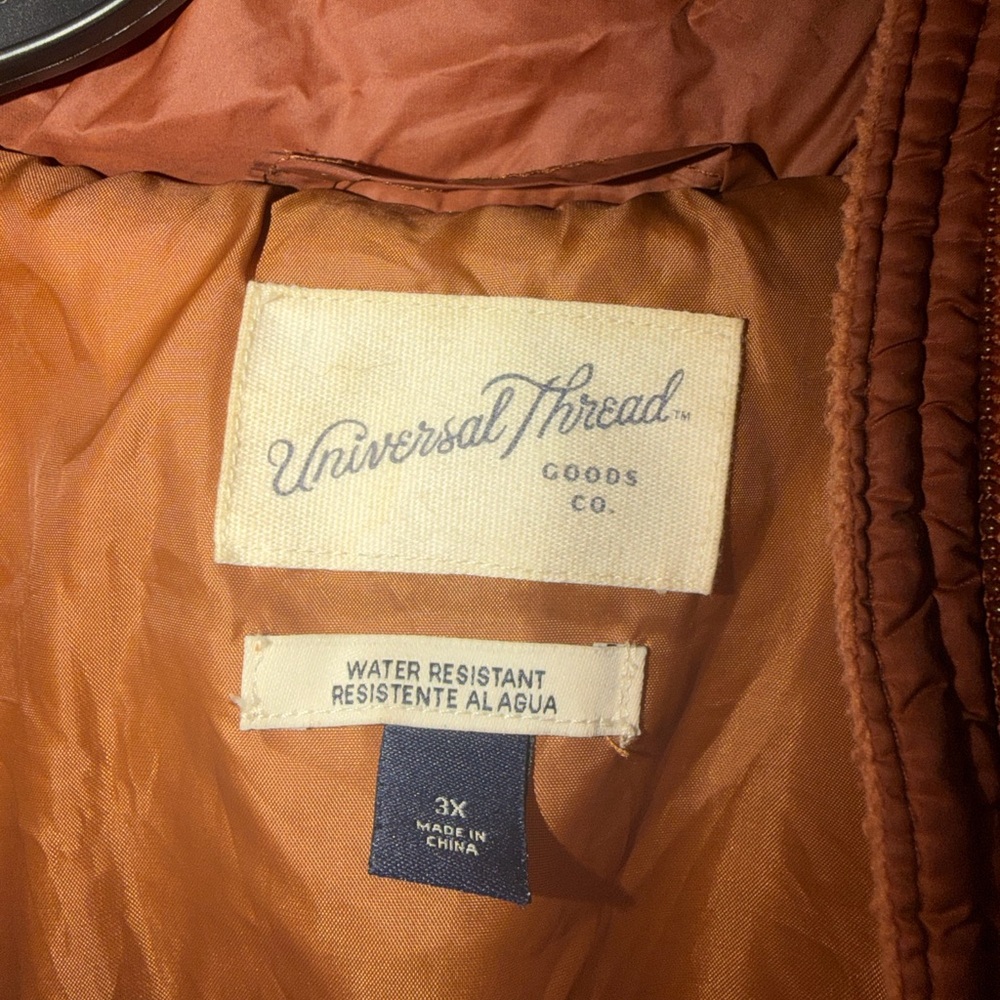 Universal Thread Women's Rust Orange Puffer Jacket - image 5